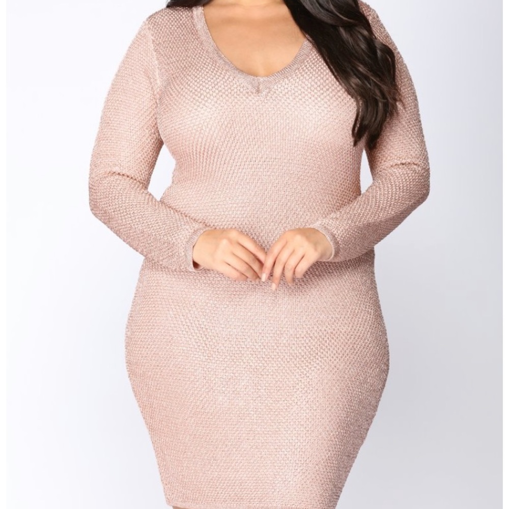 Metallic rose gold fashion nova dress - Picture 2 of 6